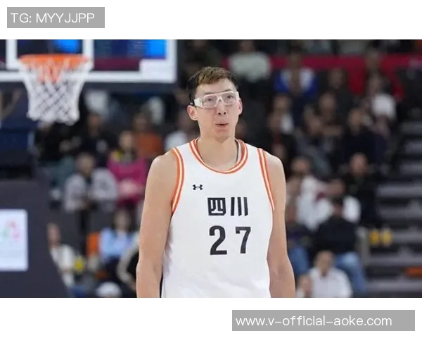 周琦前队友前往山东试训哈德森马冬梅要被换了？