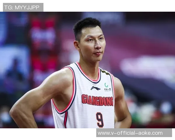 易建联:输一场叫遗憾输系列赛要承认对手更出色 易建联:输一场叫遗憾输系列赛要承认对手更出色