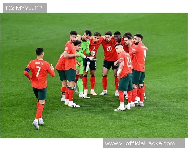 除了排面更是免死金牌──C罗获赠白宫金钥匙，开启美加墨新篇章